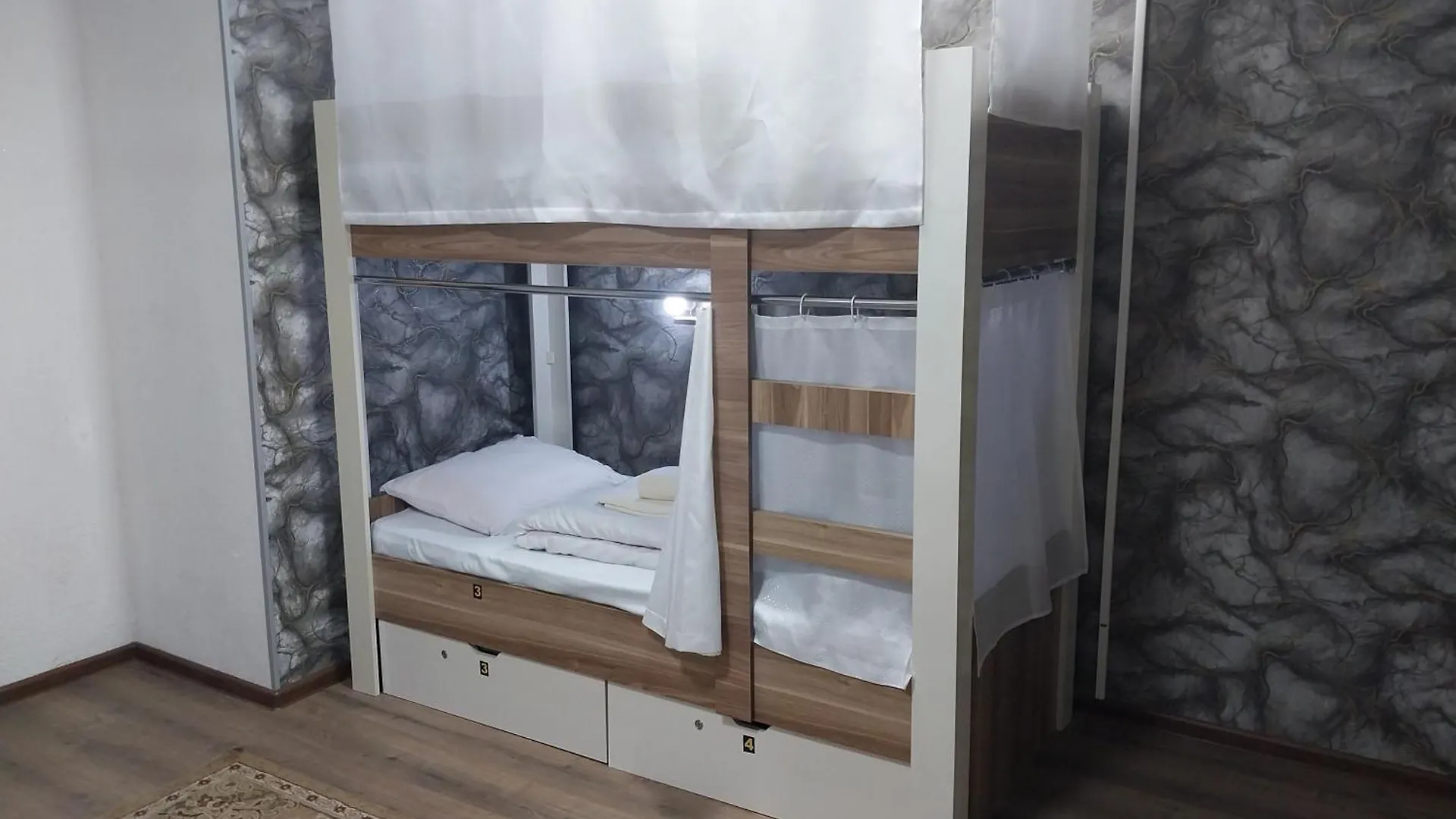 King Hostel Center Baku 0*,