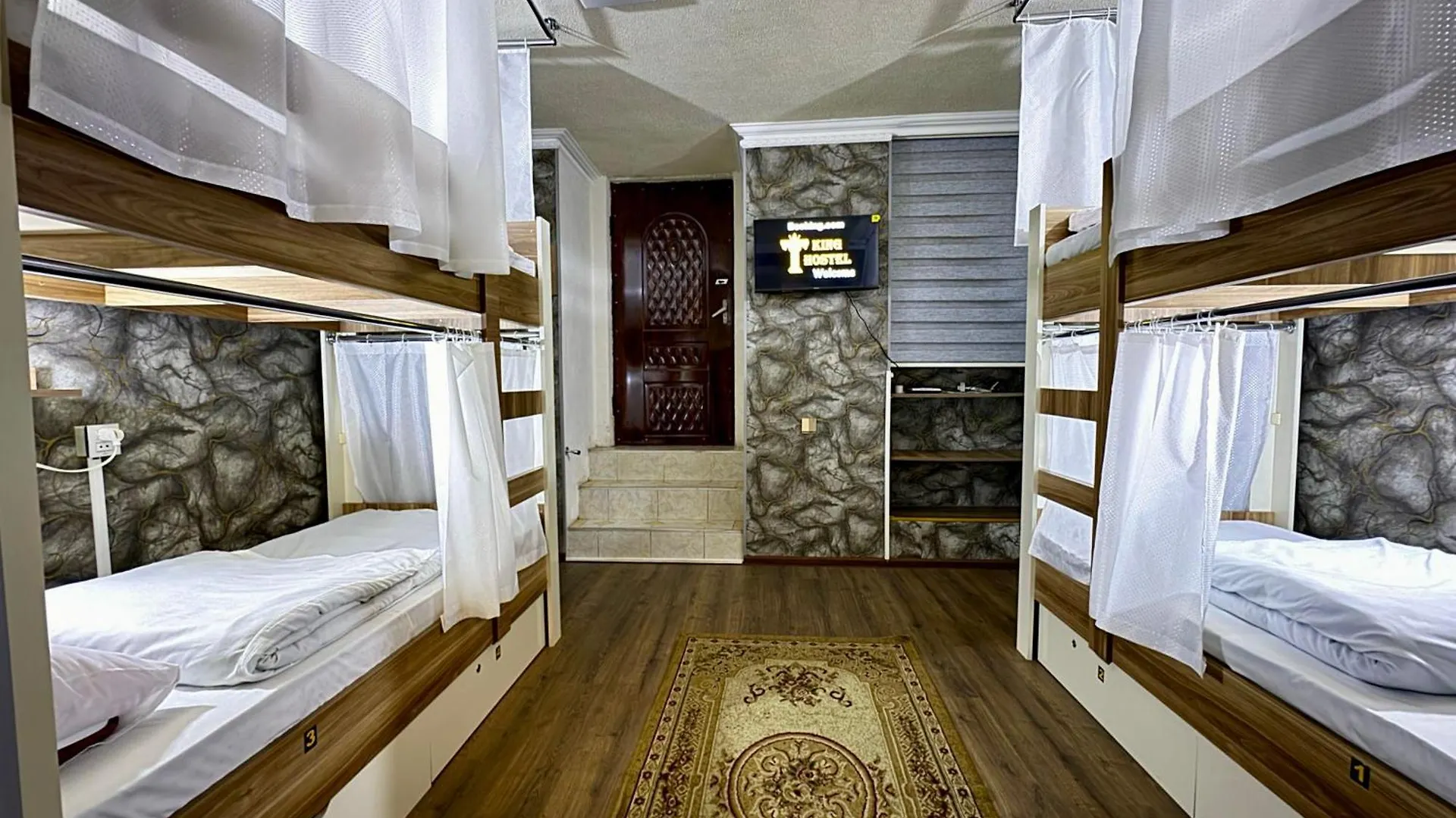 King Hostel Center Baku