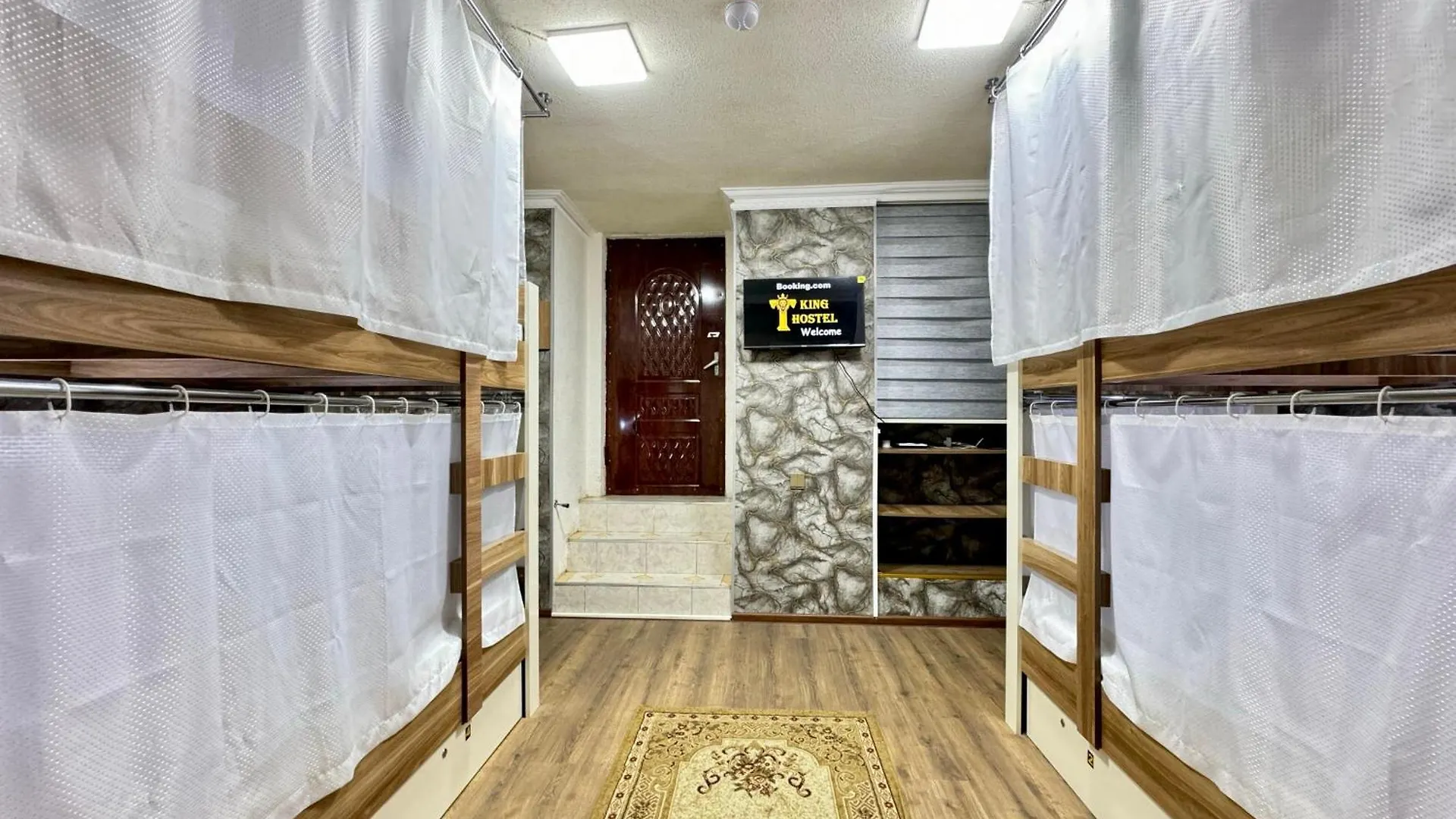 King Hostel Center Baku Azerbaijan