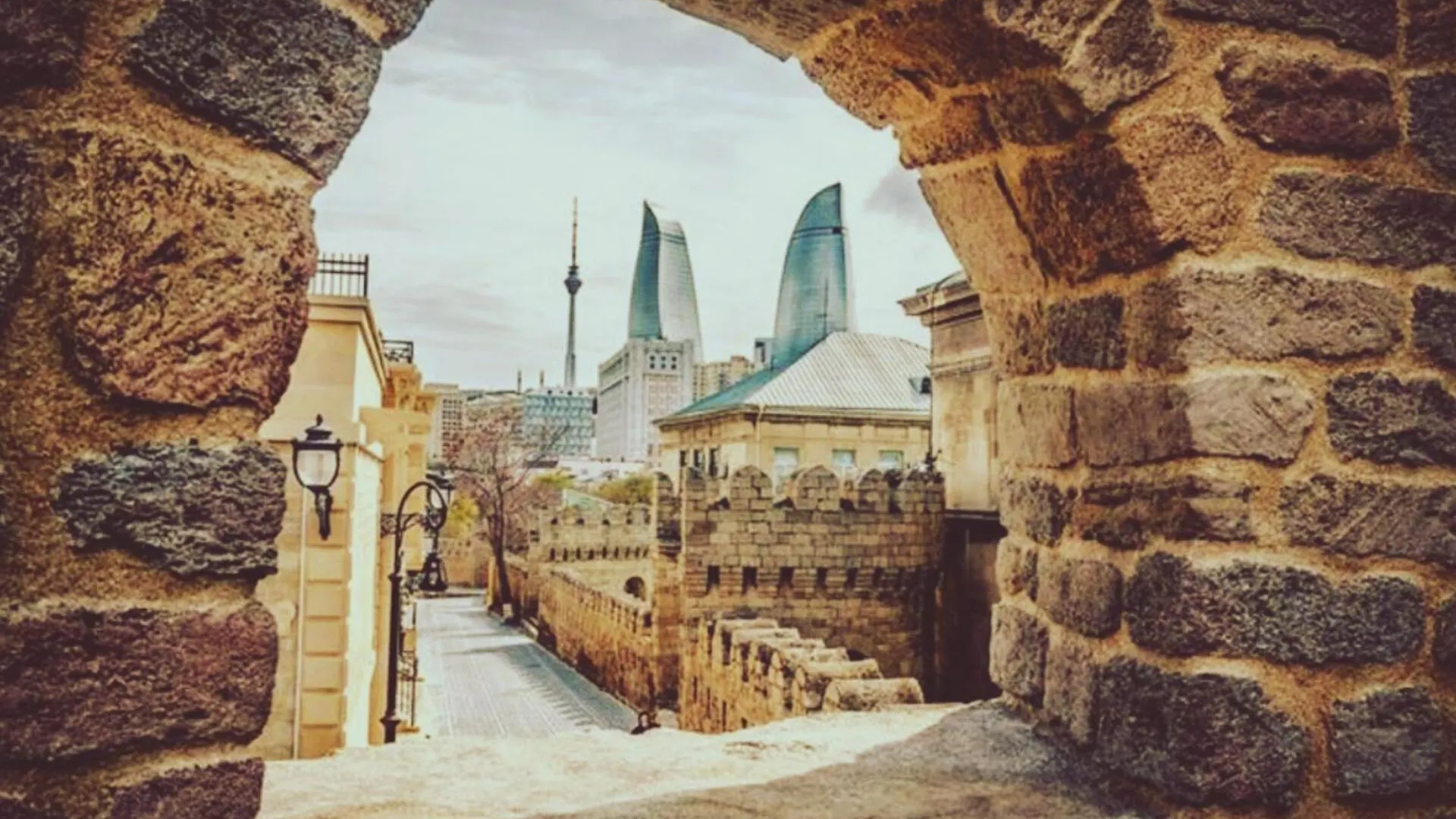 King Hostel Center Baku Azerbaijan